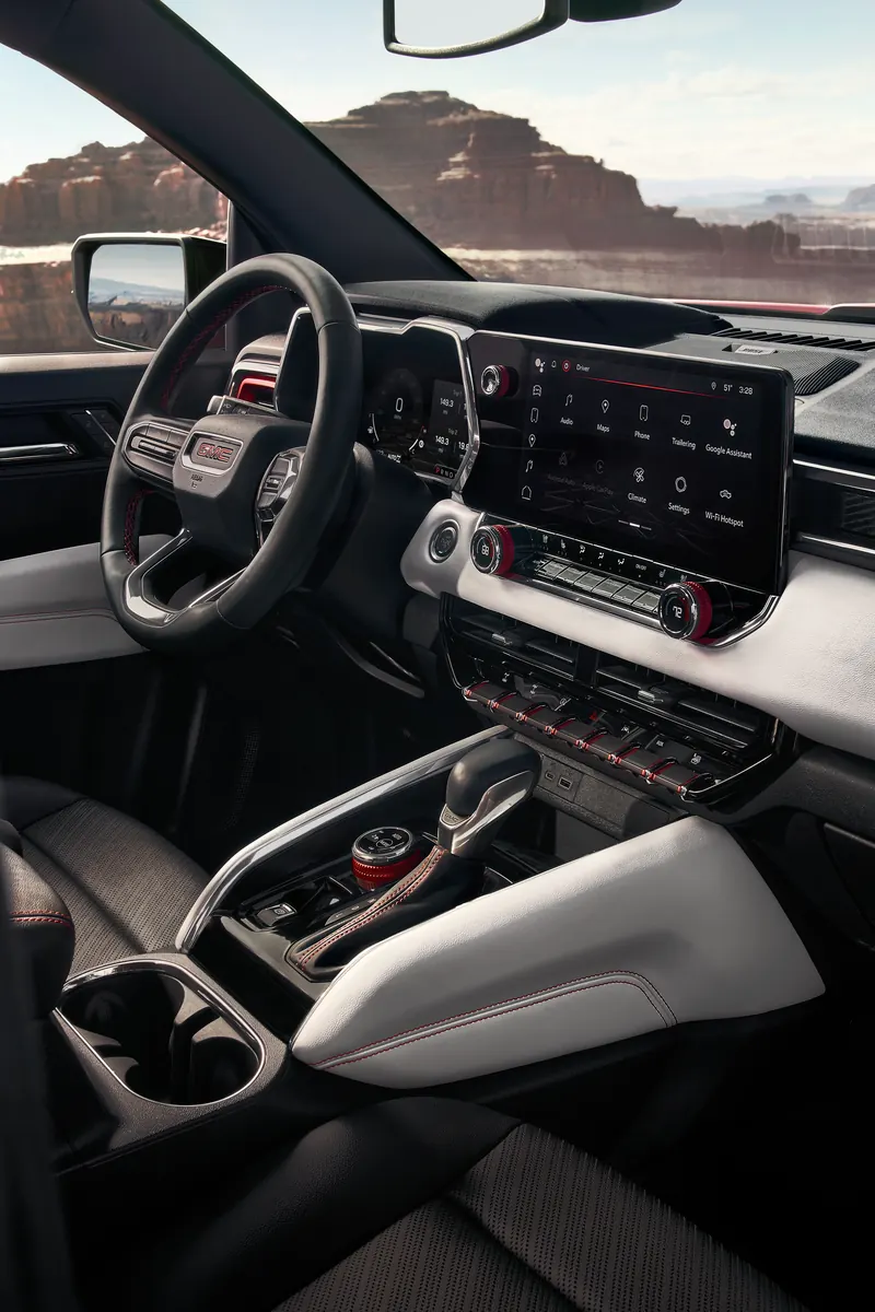 2026 GMC Canyon infotainment system at Aber's Truck Center in ASHLAND OH